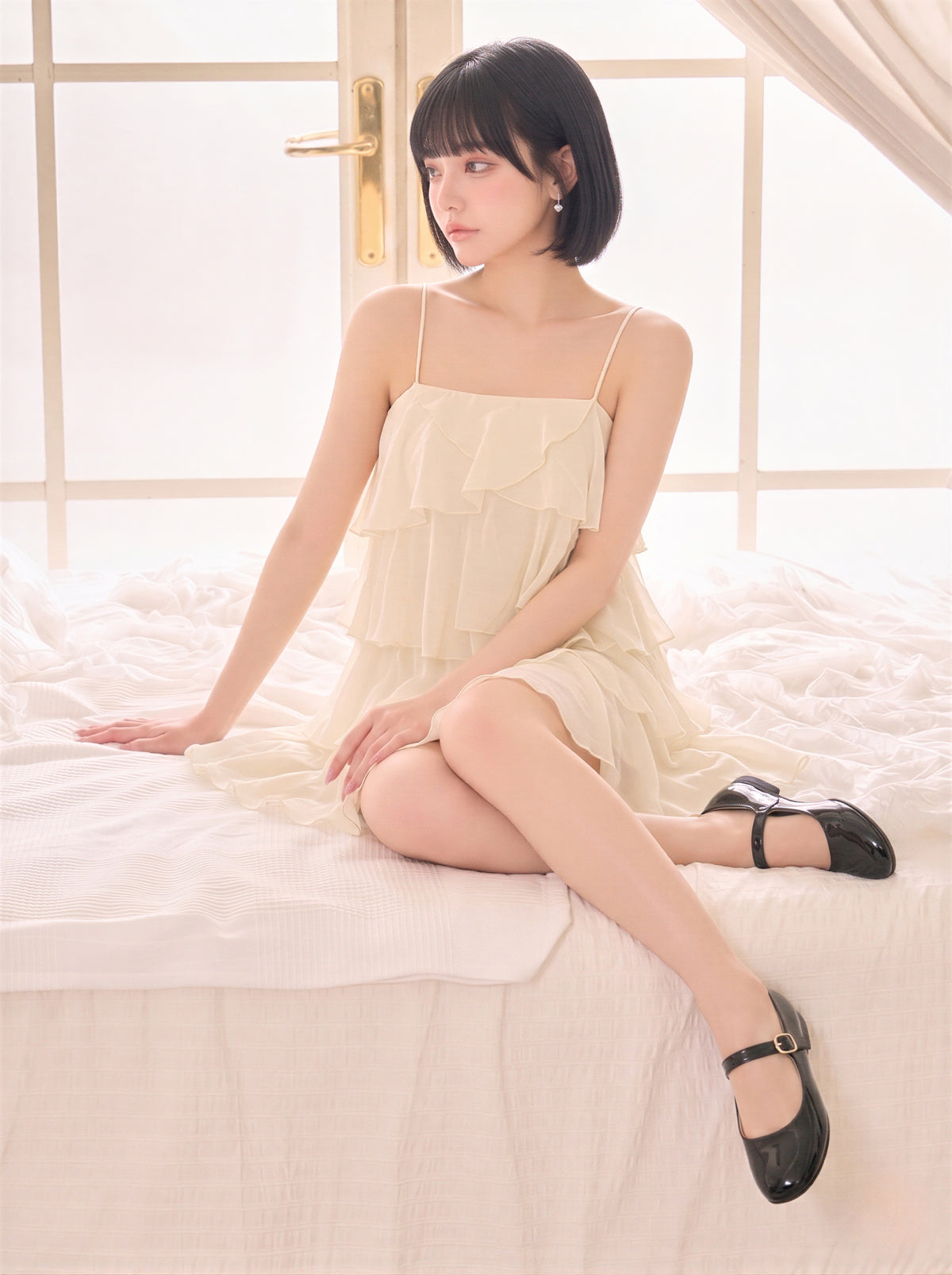 ティアードフリル スクエアネック キャミワンピース