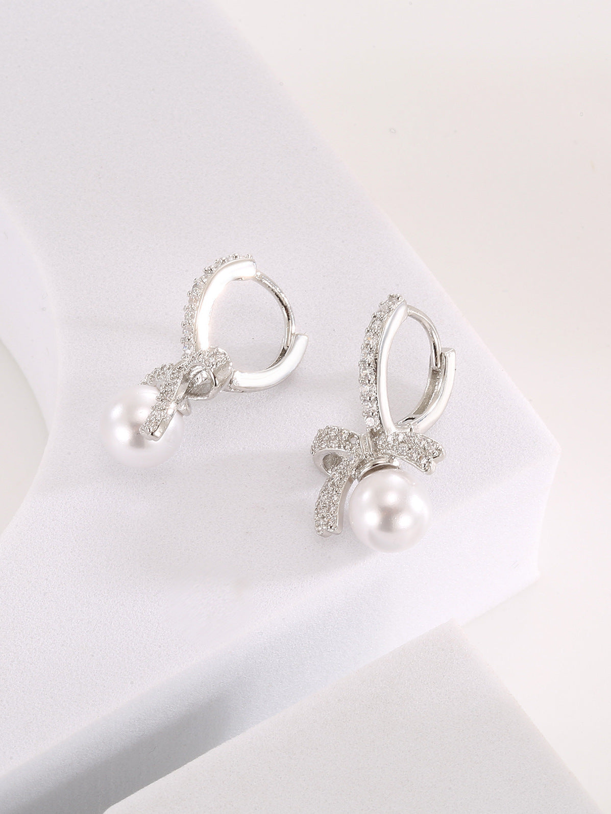 ビーズ&ラインストーンアクセサリー アシンメトリーデザイン