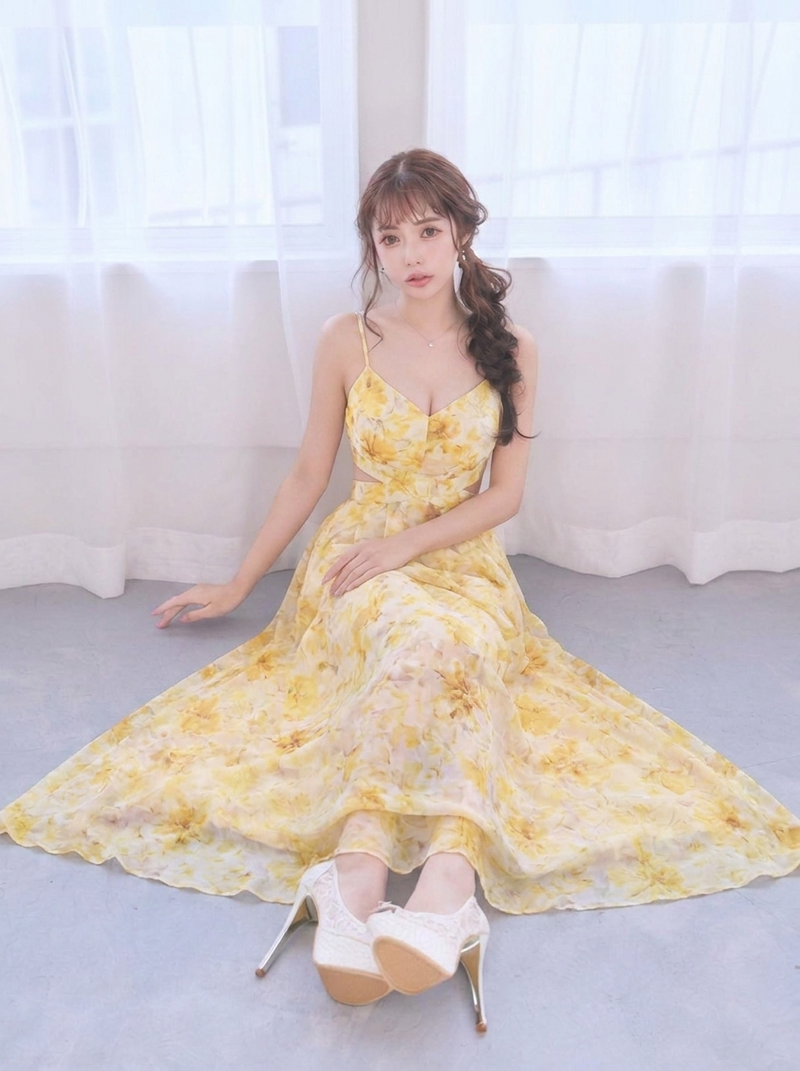花柄プリント キャミネック Aラインワンピース
