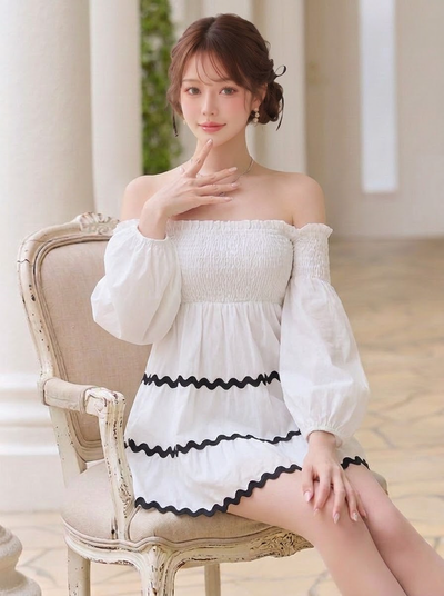 今季大注目 パフスリーブ 無地 ランタンスリーブ セクシー 長袖ワンピース-ホワイト-2XL