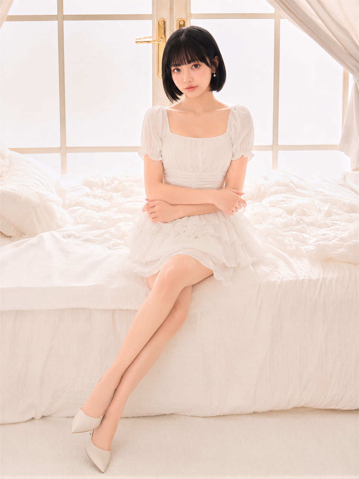 スクエアネック ウエストシェイプ ティアードフリルワンピース