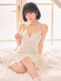 ライトベージュ