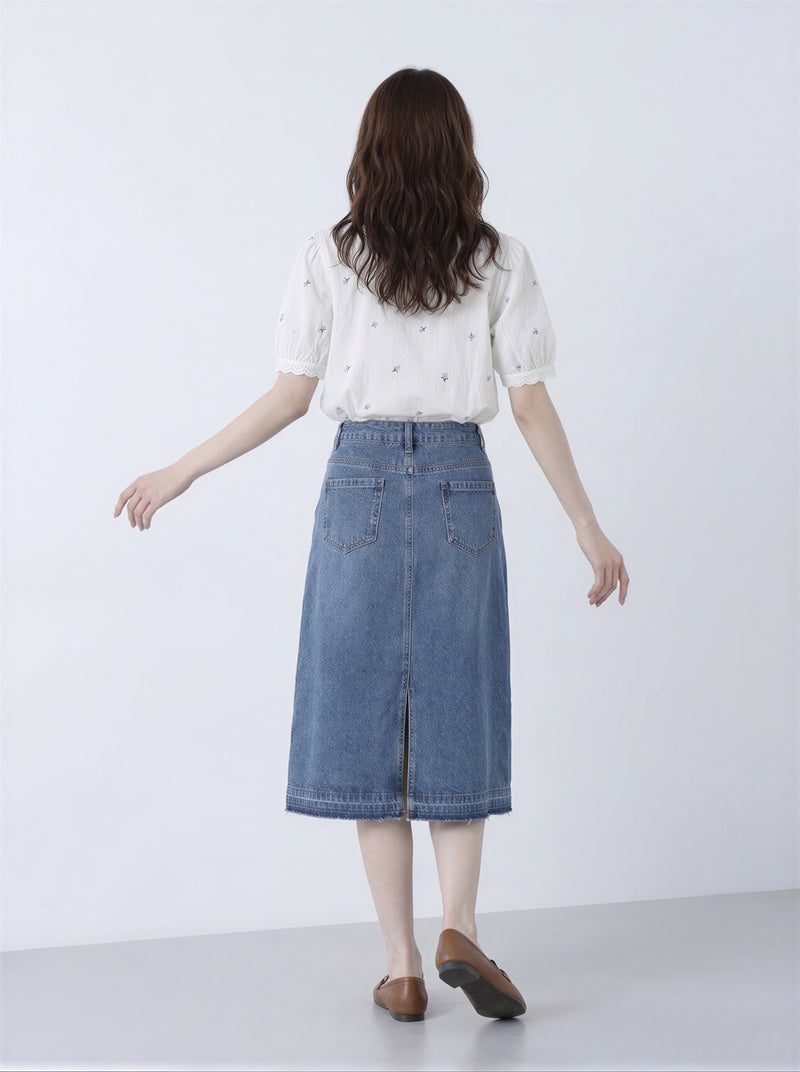 V領蕾絲滾邊刺繡泡泡袖短袖襯衫